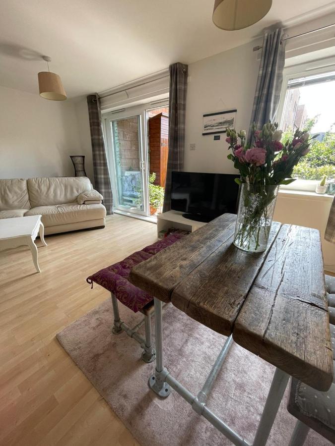 Pass The Keys Lovely 2Bedroom Flat With Balcony Эдинбург Экстерьер фото