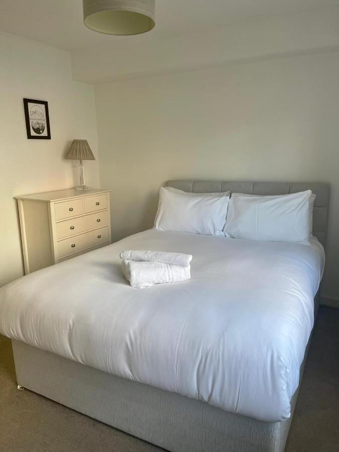 Pass The Keys Lovely 2Bedroom Flat With Balcony Эдинбург Экстерьер фото