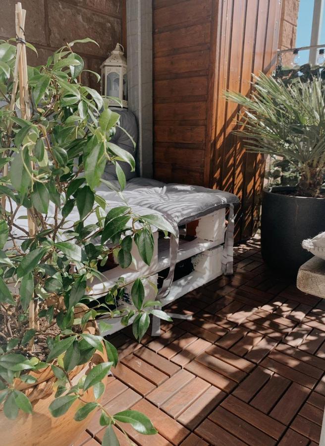 Pass The Keys Lovely 2Bedroom Flat With Balcony Эдинбург Экстерьер фото