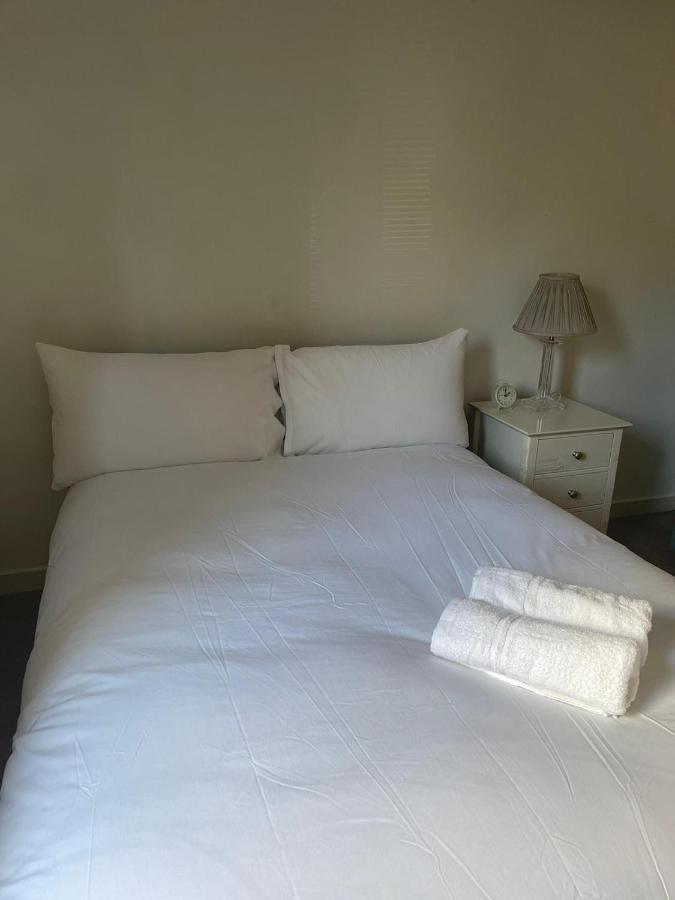 Pass The Keys Lovely 2Bedroom Flat With Balcony Эдинбург Экстерьер фото